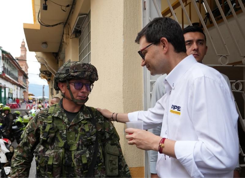 Firmeza en seguridad y justicia