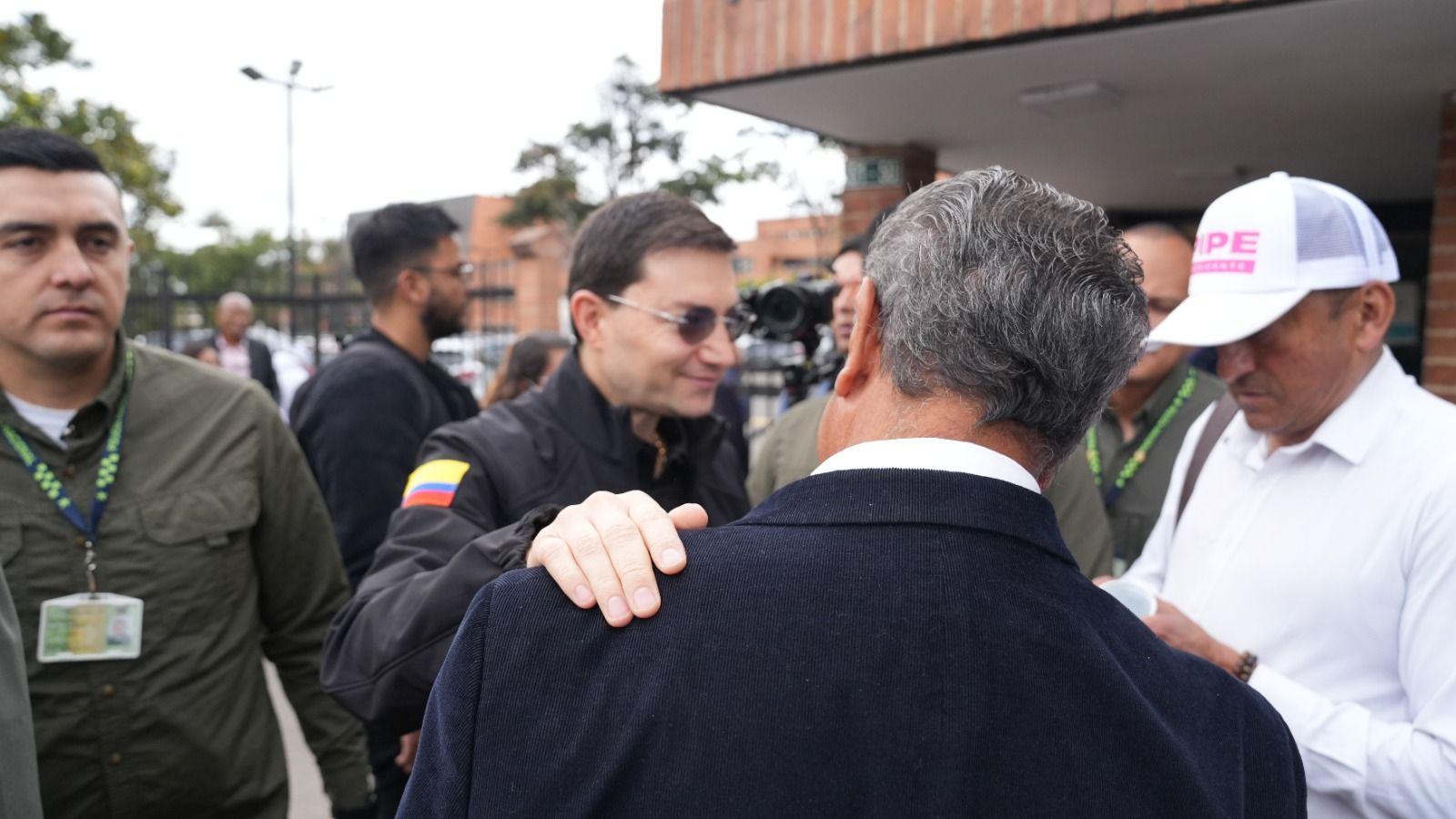 Felipe “Pipe” Córdoba lanza su candidatura presidencial con el movimiento “Volvamos a Confiar”